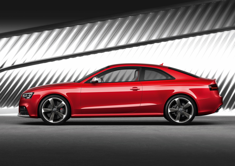 Illustration for article titled 2012 Audi RS5: Aluminum und more awesome